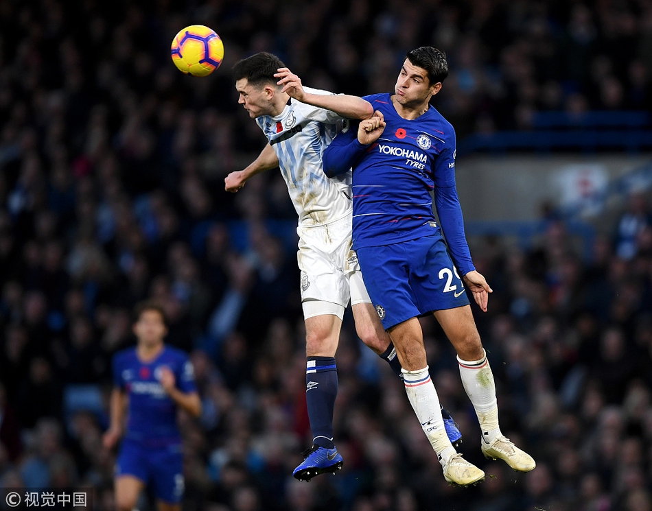 莫拉塔和基恩争顶