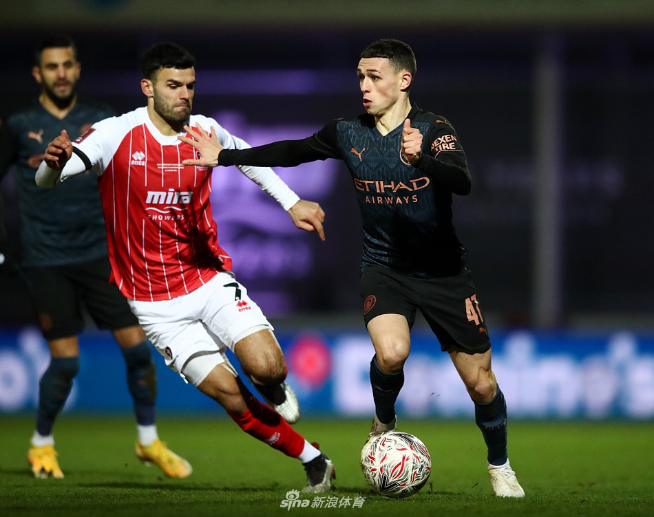 [足总杯]切尔滕汉姆1-3曼城