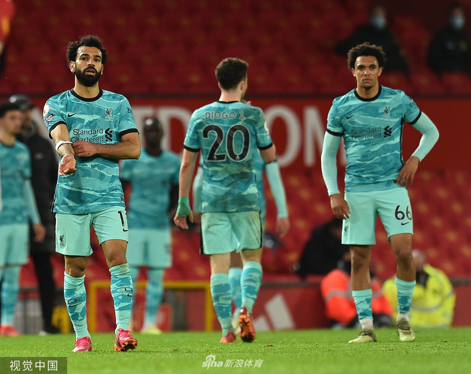 [英超]曼联2-4利物浦 菲尔米诺两球