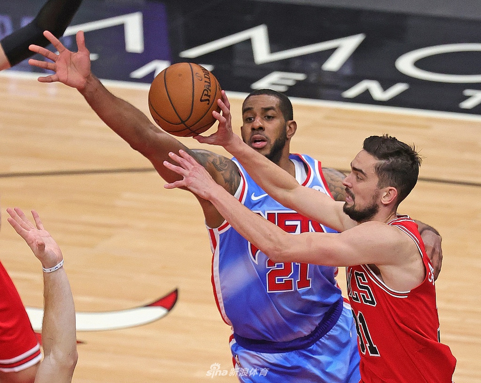 [NBA常规赛]篮网107-115公牛