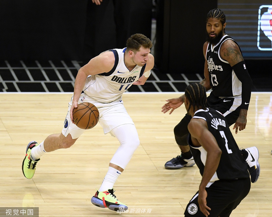 [NBA季后赛]独行侠113-103快船 东契奇三双