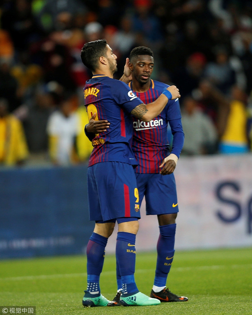 苏亚雷斯祝贺登贝莱