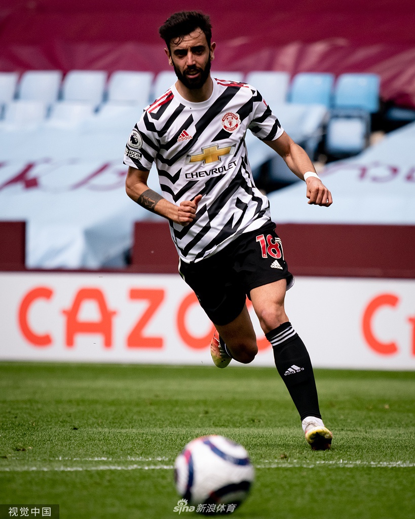 [英超]维拉1-3曼联 卡瓦尼破门