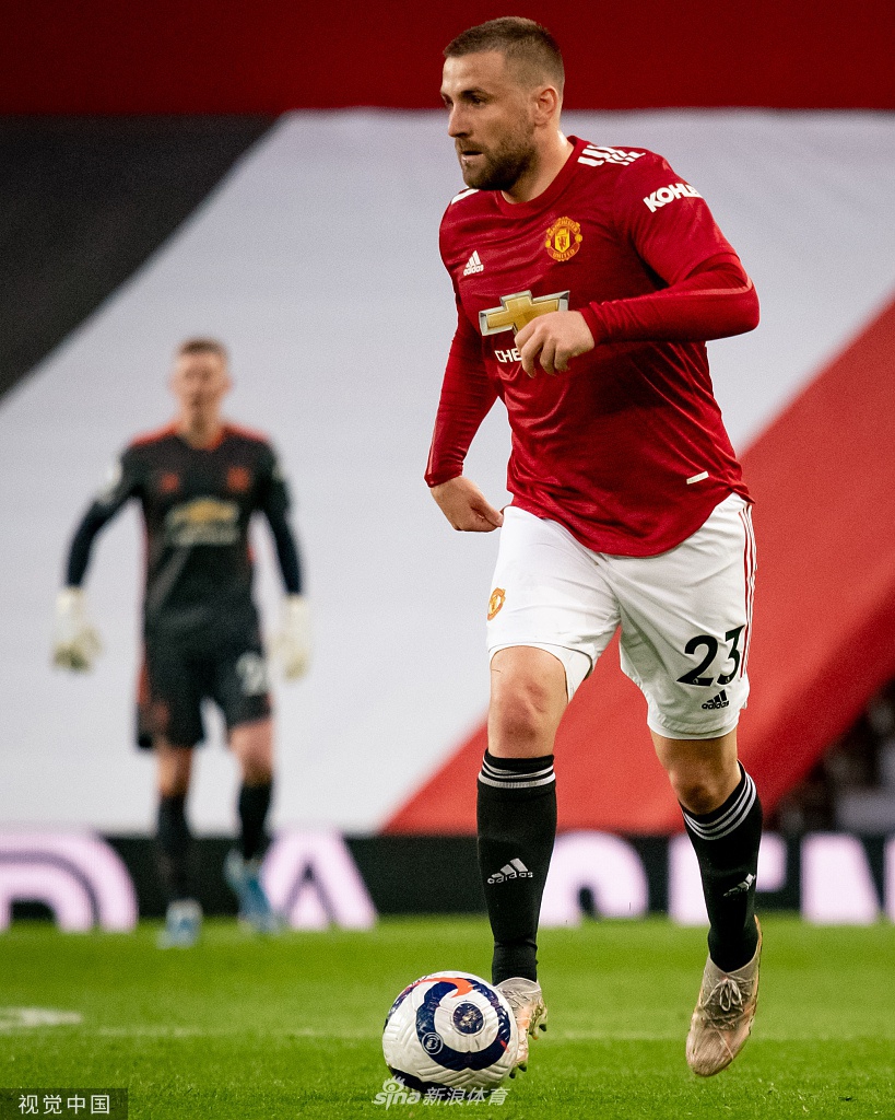 [英超]曼联2-4利物浦 菲尔米诺两球