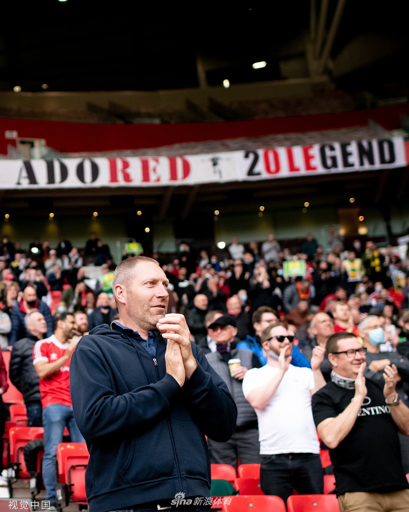 [英超]曼联1-1富勒姆 卡瓦尼破门