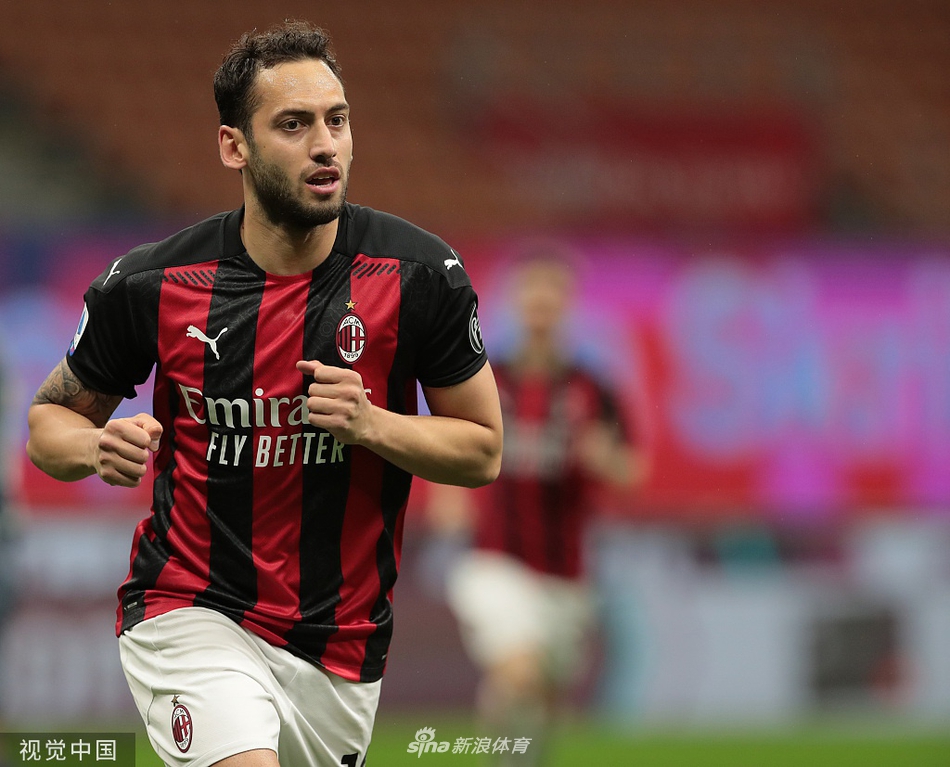 [意甲]AC米兰2-0贝内文托