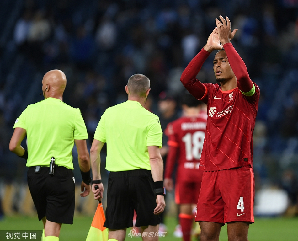 [欧冠]波尔图1-5利物浦 萨拉赫两球