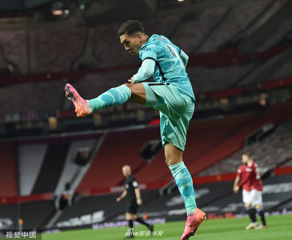 [英超]曼联2-4利物浦 菲尔米诺两球