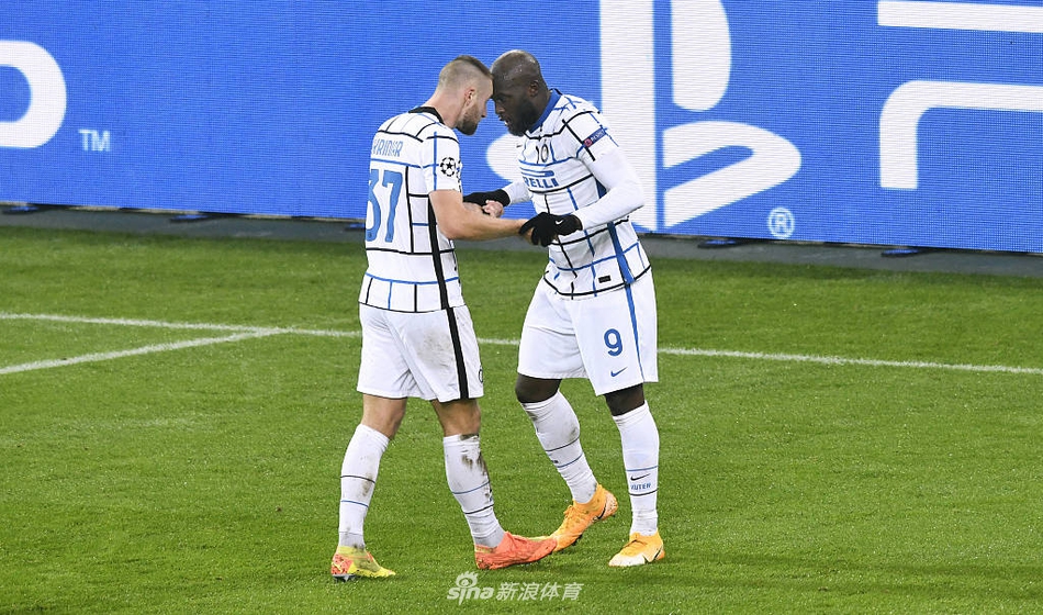 [欧冠]门兴2-3国米 卢卡库梅开二度