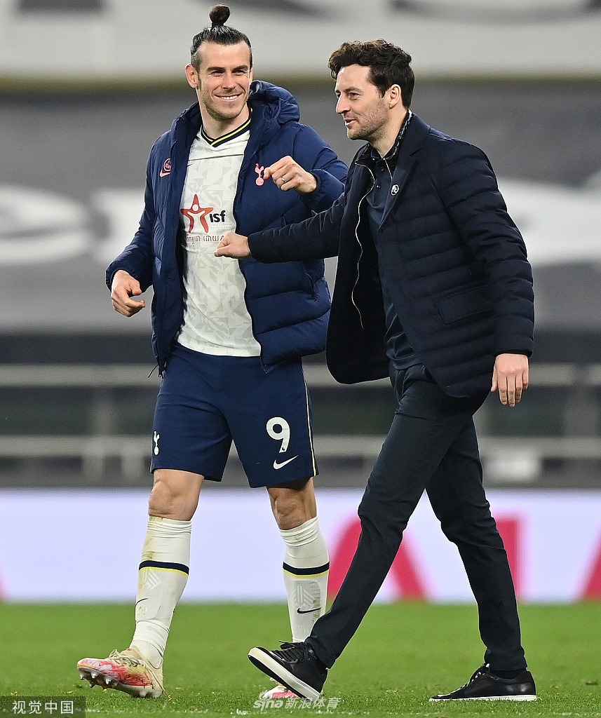 [英超]热刺4-0谢联 贝尔帽子戏法