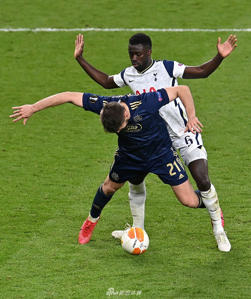 [欧联杯]热刺2-0萨格勒布迪那摩 凯恩两球