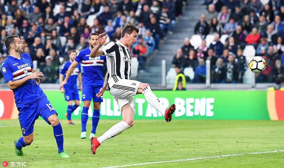 曼祖基奇破门瞬间