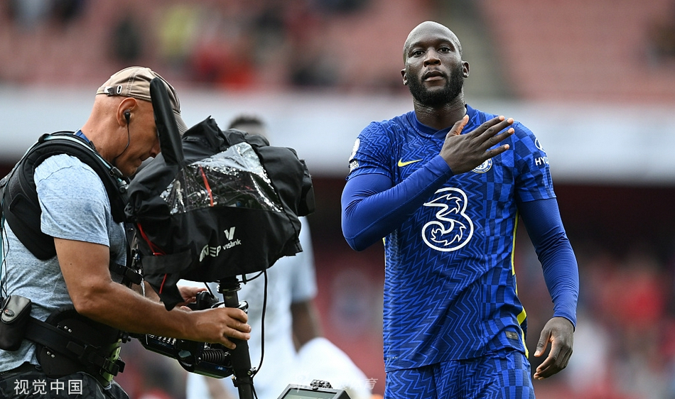 [英超]阿森纳0-2切尔西 卢卡库破门