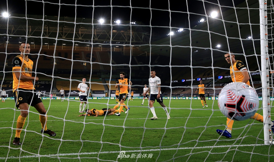 [英超]狼队1-3曼城