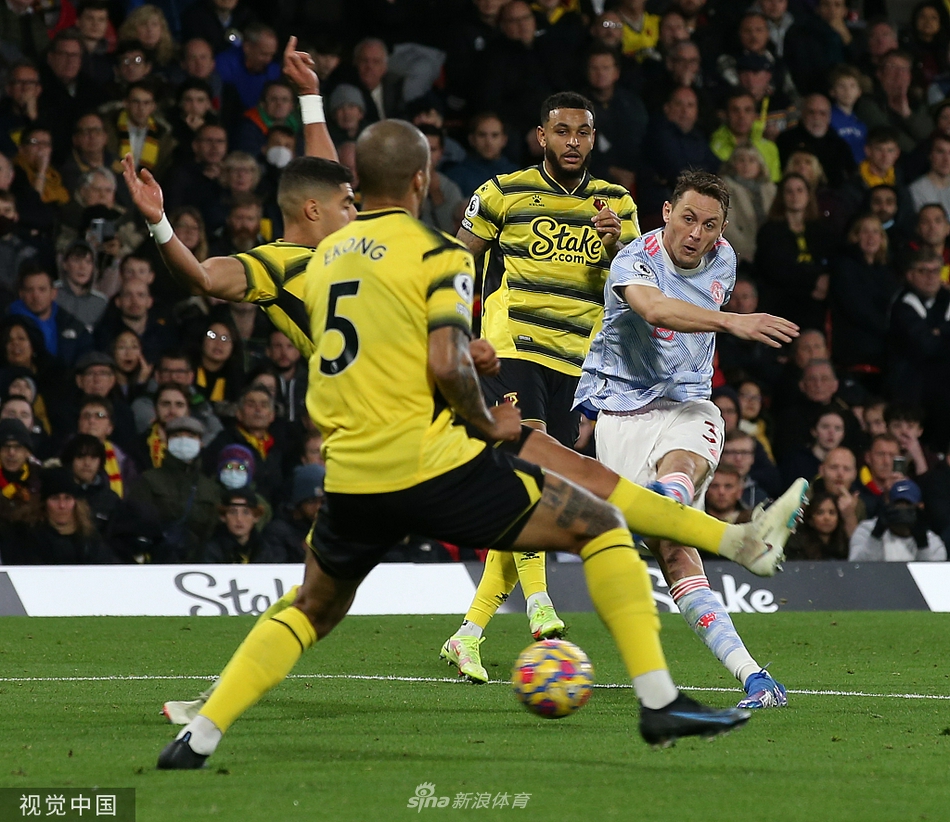 [英超]沃特福德4-1曼联 马奎尔红牌