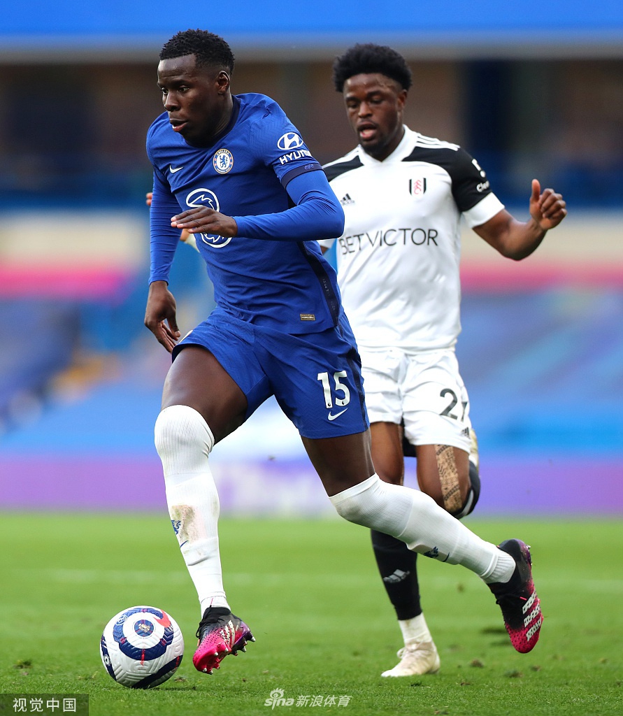 [英超]切尔西2-0富勒姆 哈弗茨两球