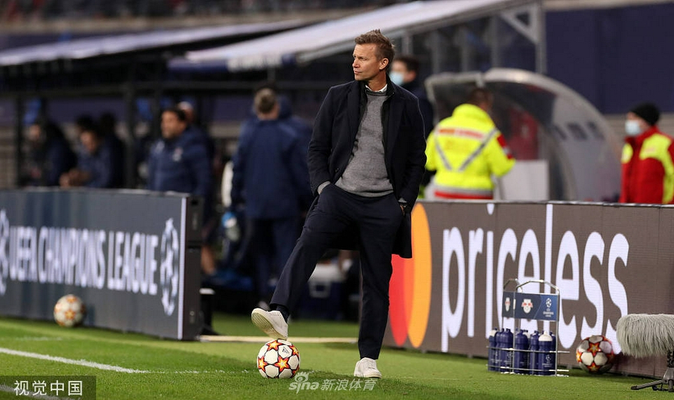 [欧冠]莱比锡2-2巴黎 维纳尔杜姆两球