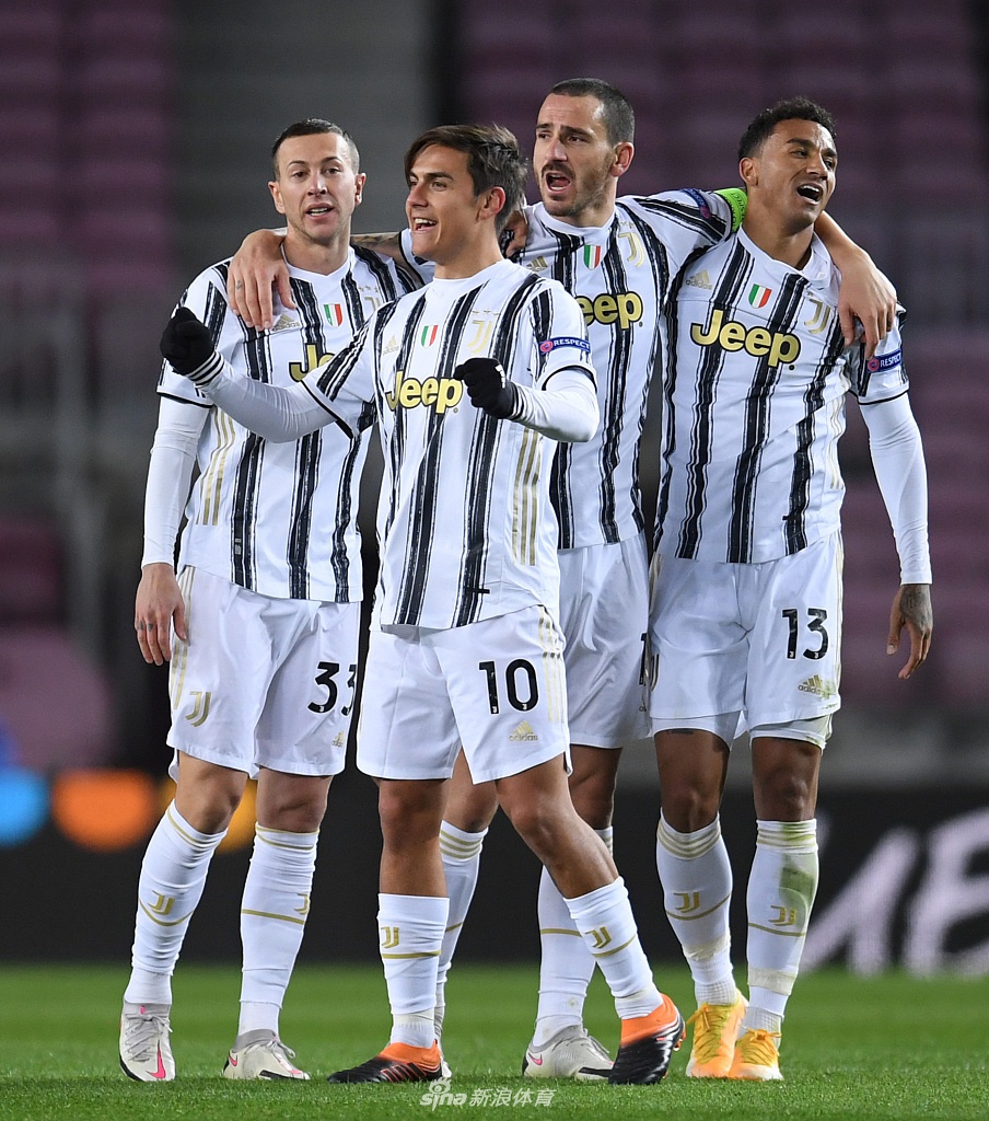 [欧冠]巴萨主场0-3尤文 C罗2球改写纪录