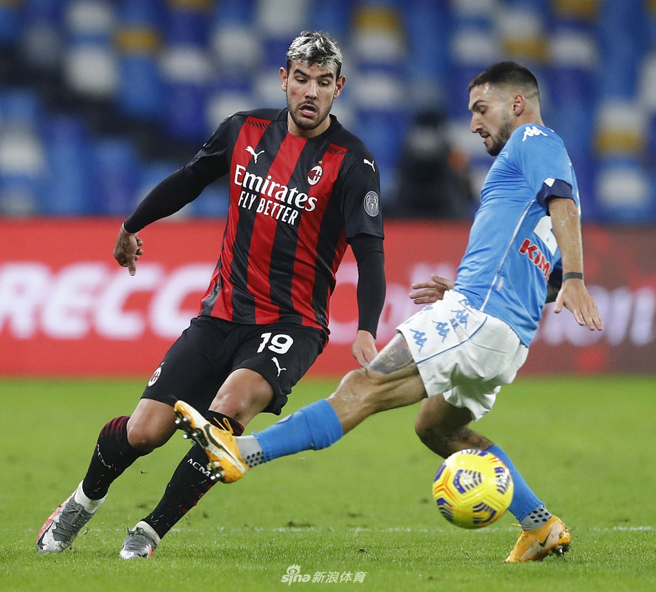 [意甲]那不勒斯1-3AC米兰 伊布两球