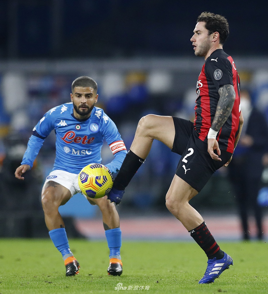 [意甲]那不勒斯1-3AC米兰 伊布两球