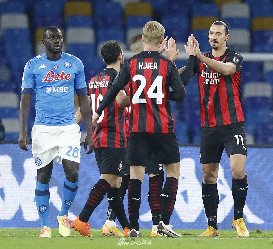 [意甲]那不勒斯1-3AC米兰 伊布两球