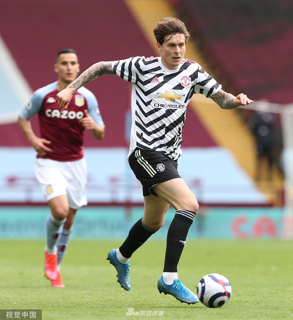 [英超]维拉1-3曼联 卡瓦尼破门