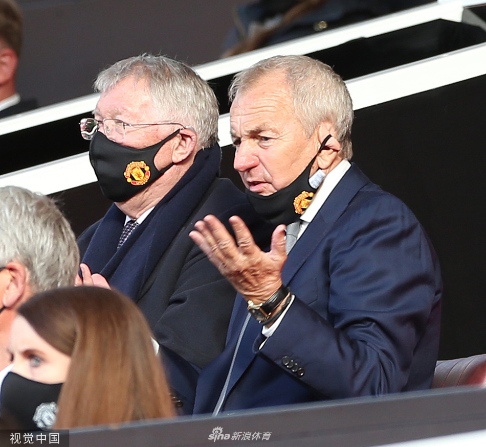 [英超]曼联1-1富勒姆 卡瓦尼破门