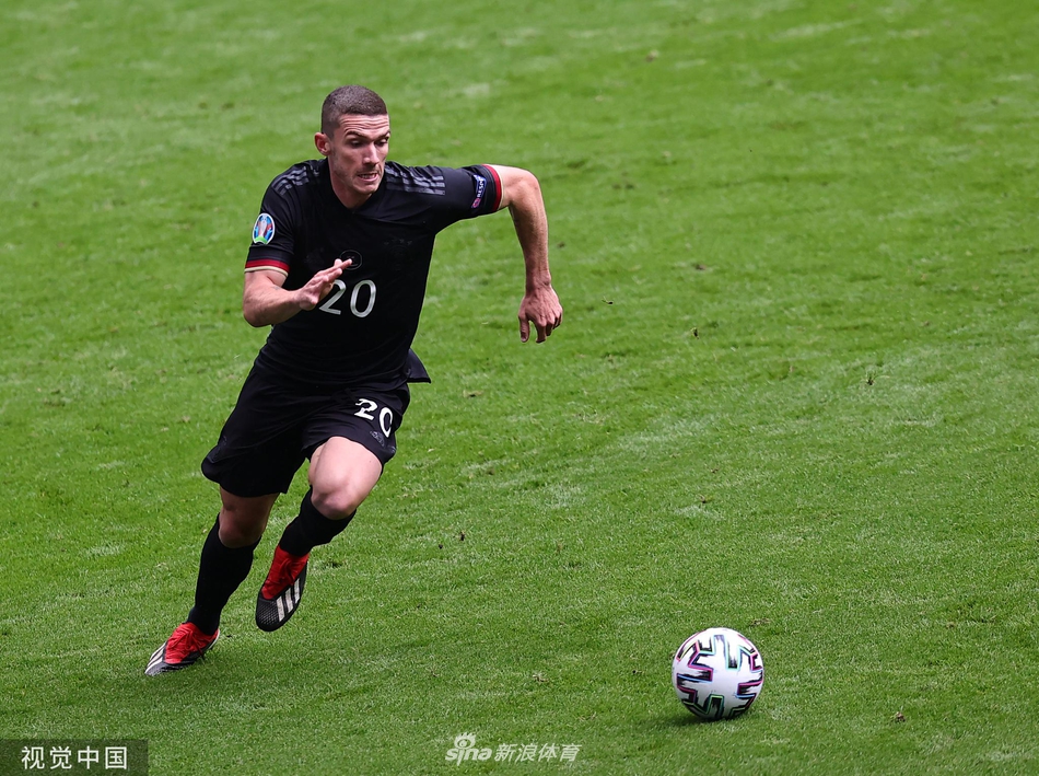 [欧洲杯]英格兰2-0淘汰德国 斯特林凯恩破门