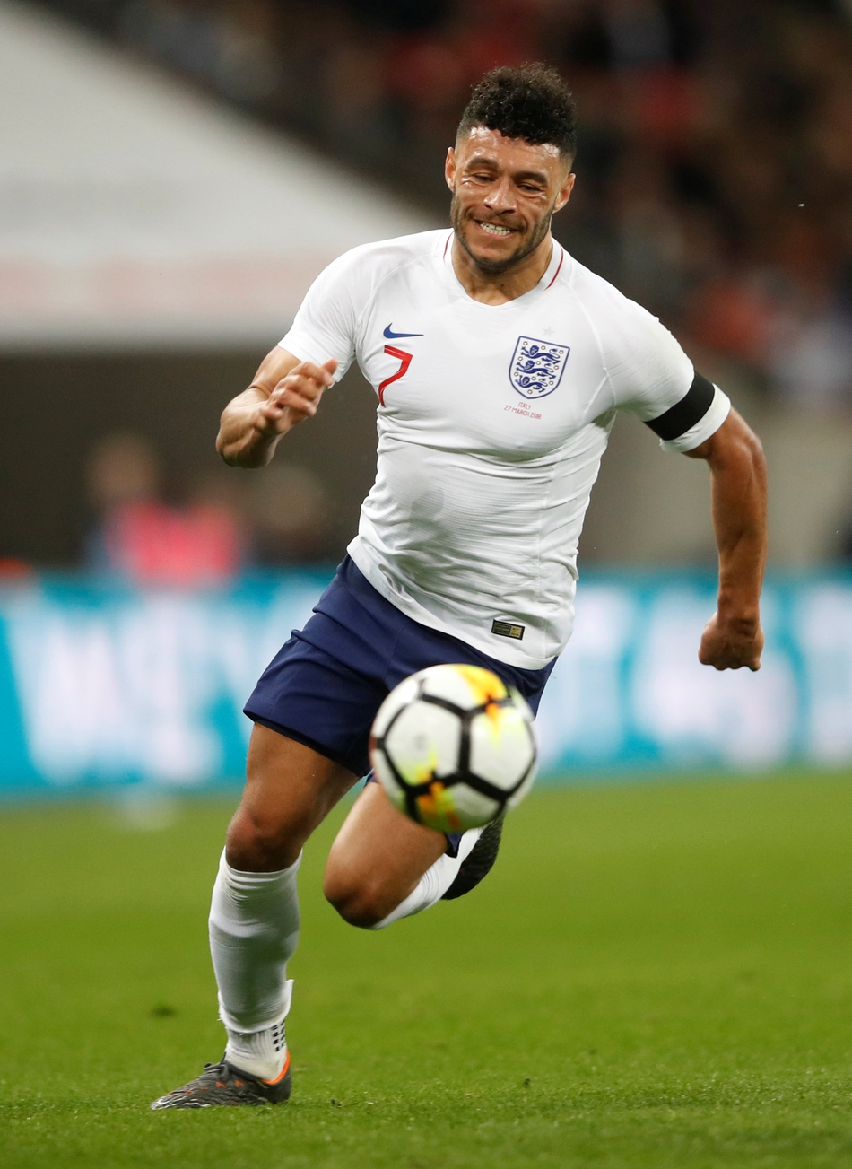 张伯伦带球突破