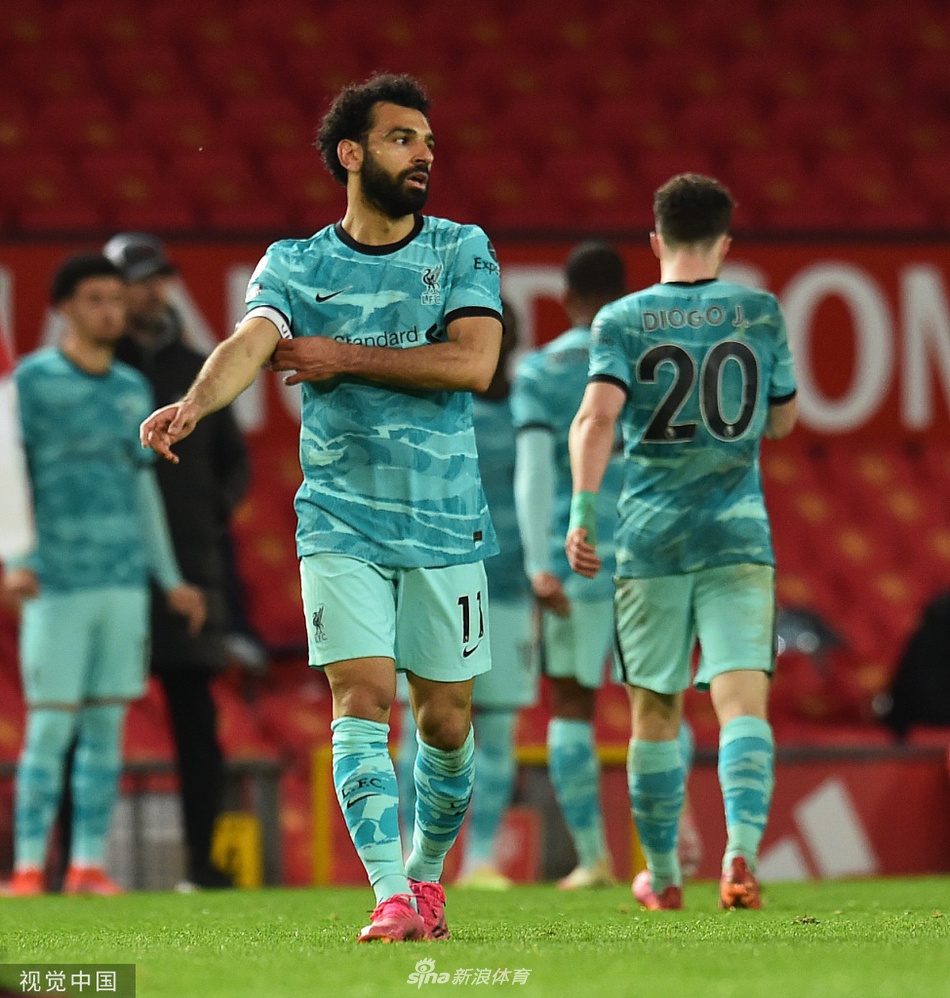 [英超]曼联2-4利物浦 菲尔米诺两球