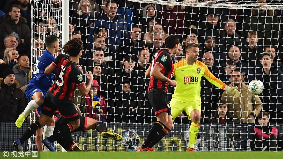 阿扎尔打破僵局