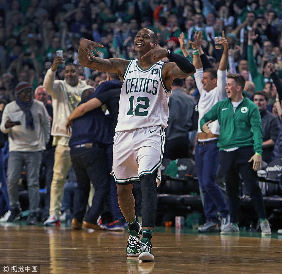 罗奇尔投进三分