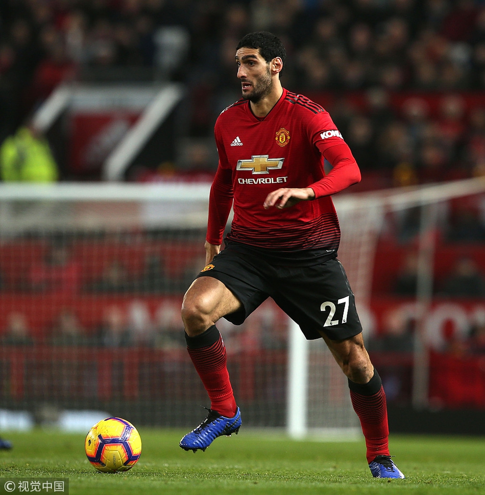 理发后的费莱尼