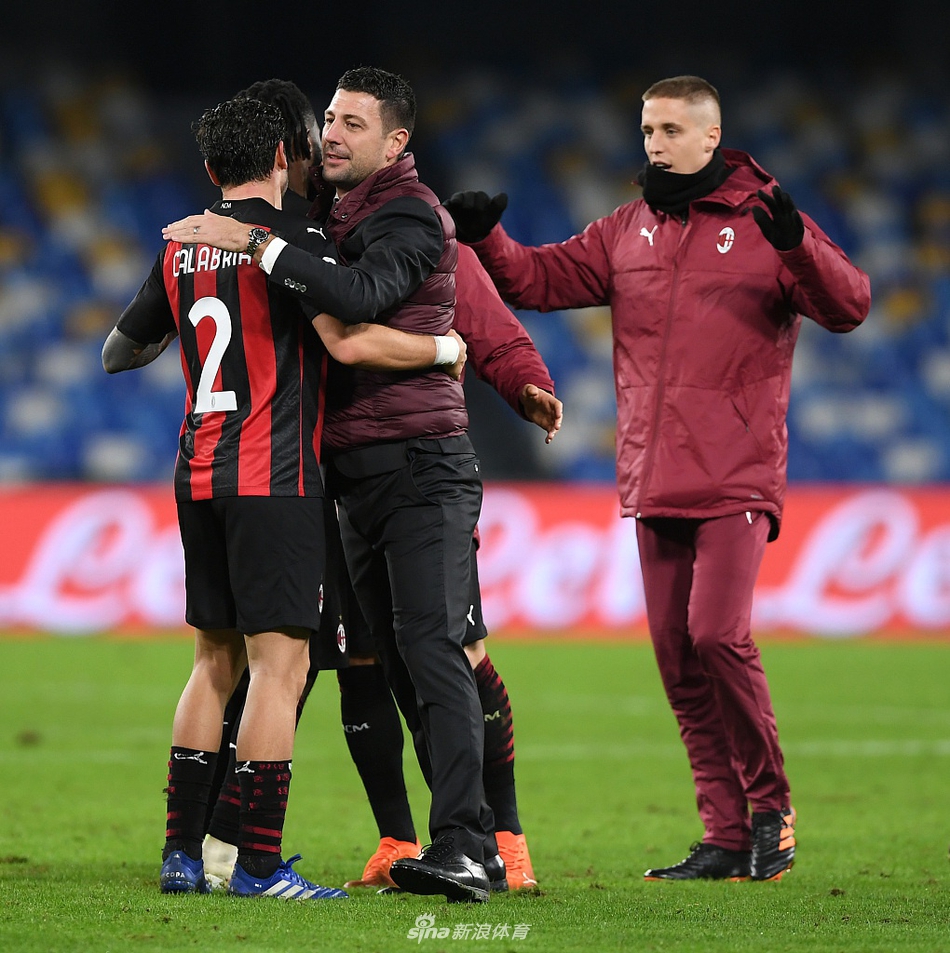 [意甲]那不勒斯1-3AC米兰 伊布两球