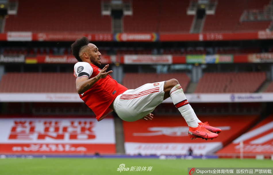 [英超]阿森纳4-0诺维奇