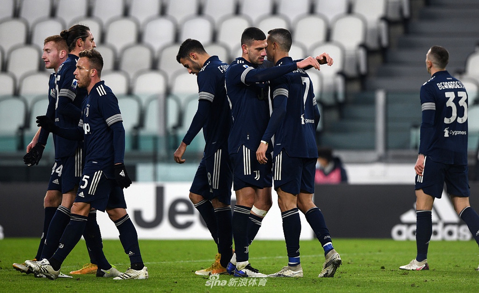 [意甲]尤文3-1萨索洛 C罗补时破门