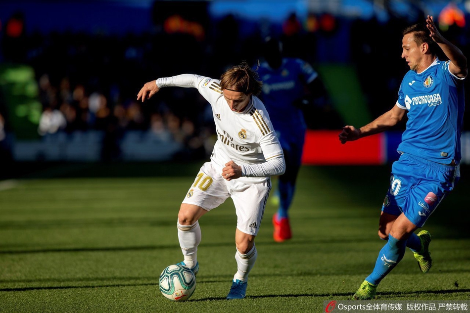 [西甲]赫塔菲0-3皇马