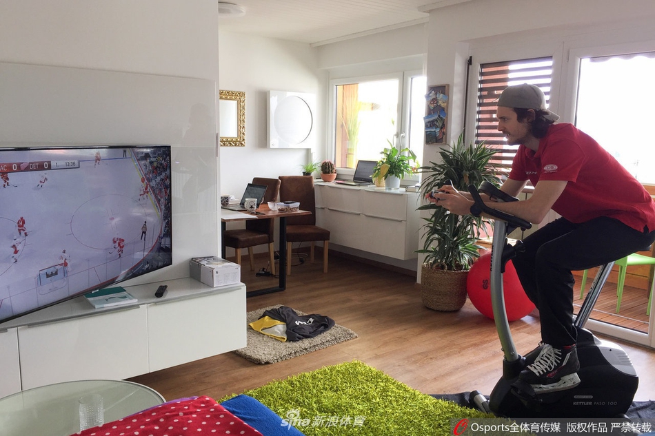 各路体育大神家庭健身各显神通