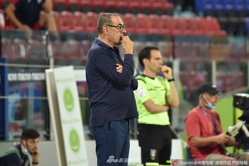 [意甲]卡利亚里2-0尤文 C罗10射难破门