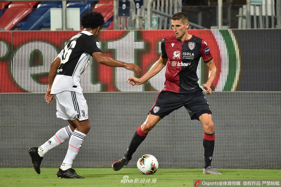 [意甲]卡利亚里2-0尤文 C罗10射难破门