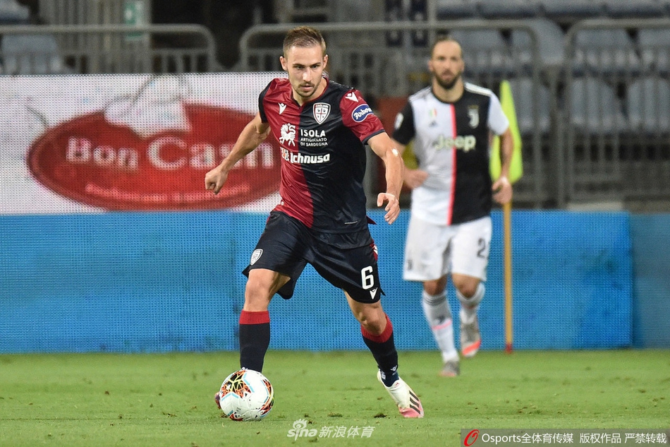 [意甲]卡利亚里2-0尤文 C罗10射难破门