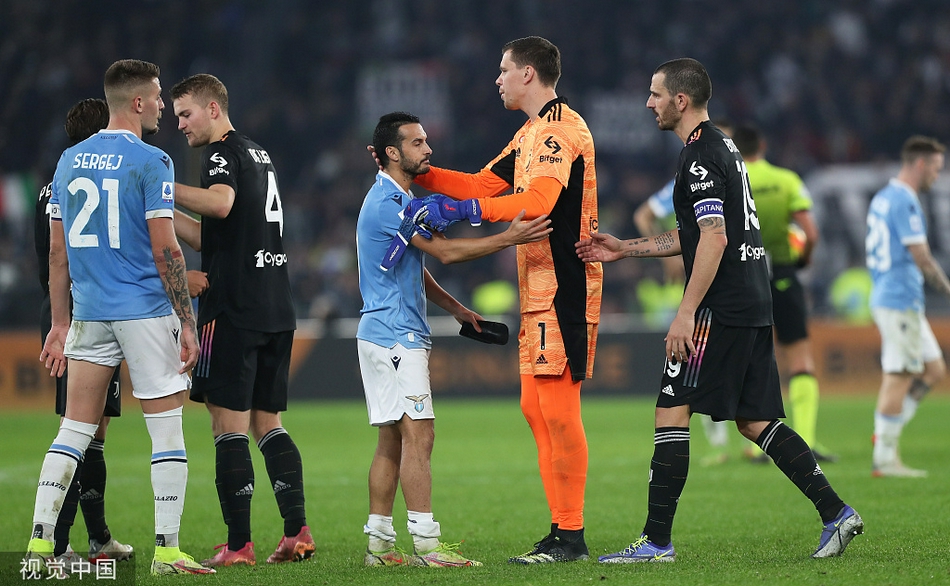 [意甲]拉齐奥0-2尤文 博努奇两球