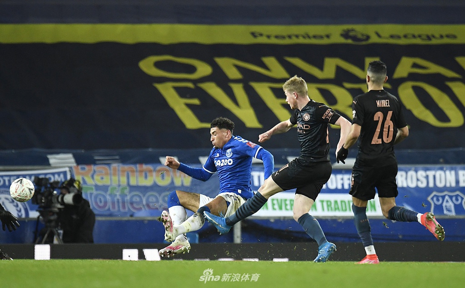 [足总杯]埃弗顿0-2曼城 德布劳内破门