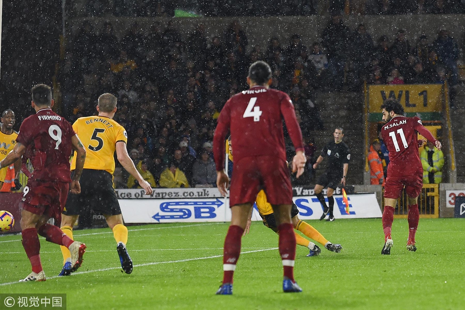 萨拉赫破门瞬间