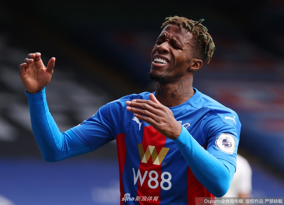 [英超]水晶宫0-2曼城 阿圭罗破门