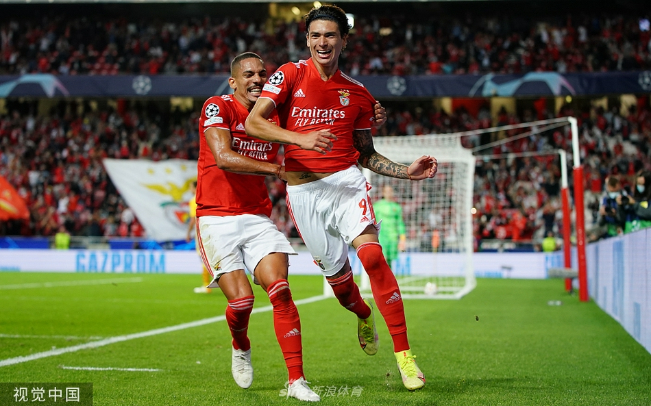 [欧冠]巴萨0-3本菲卡 小组赛遭遇连败