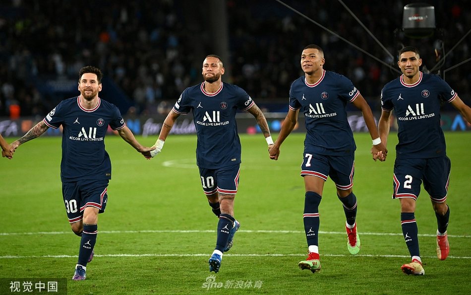 [欧冠]大巴黎2-0曼城 梅西破门