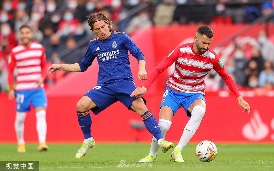 [西甲]格拉纳达1-4皇马 阿森西奥破门