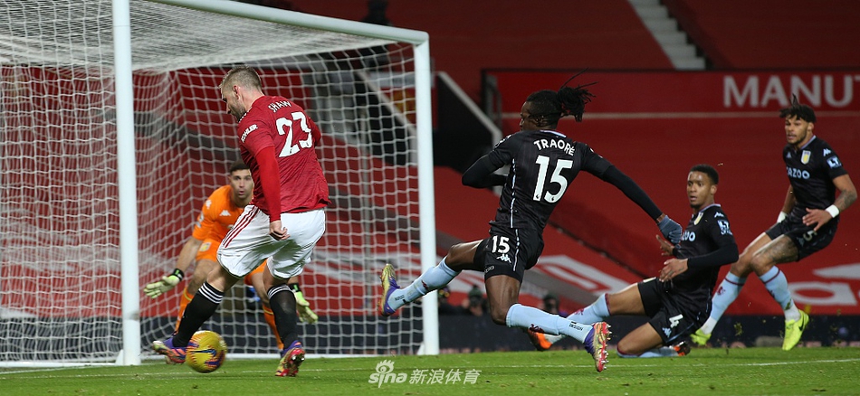 [英超]曼联2-1维拉