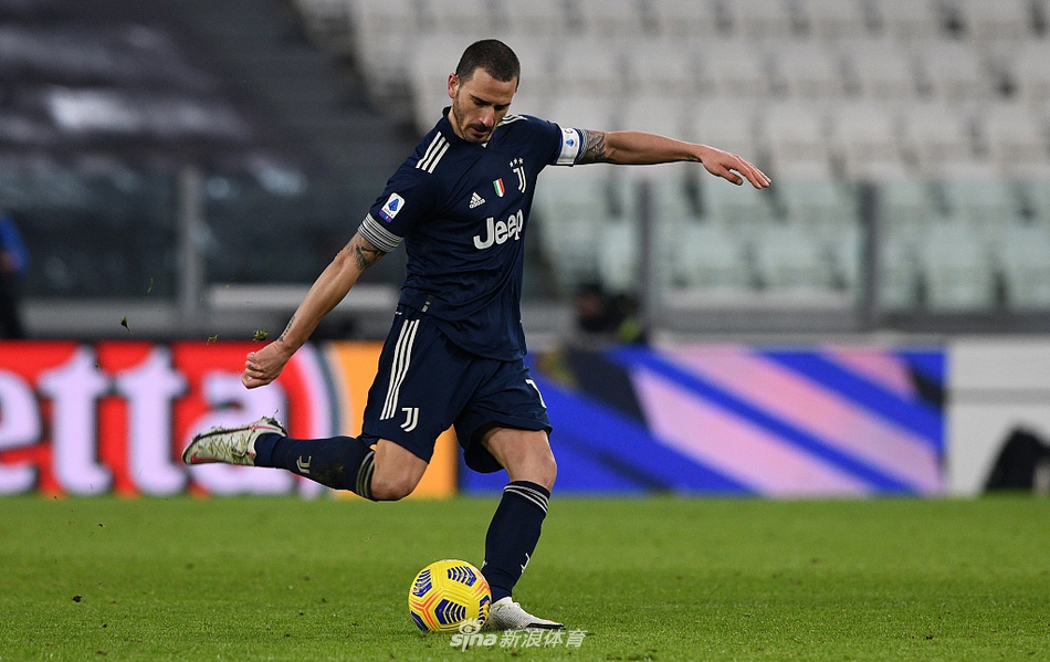 [意甲]尤文3-1萨索洛 C罗补时破门